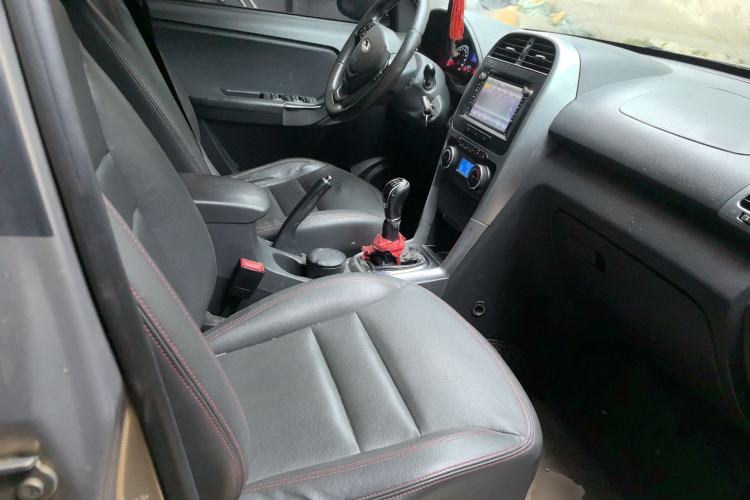 Used Chery Tiggo 3 2015 1.6L Manual Zhishang Commemorative Edition
