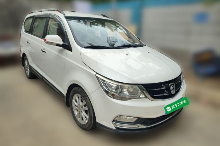 Used Baojun 730 2016 1.5T Manual Comfort Version 7 Seats