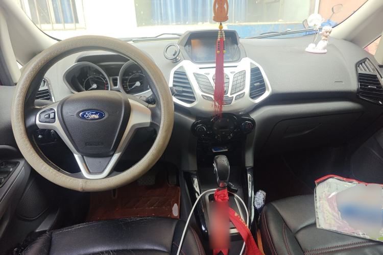 Used Ford EcoSport 2013 1.5L Automatic Prestige Model Center Console