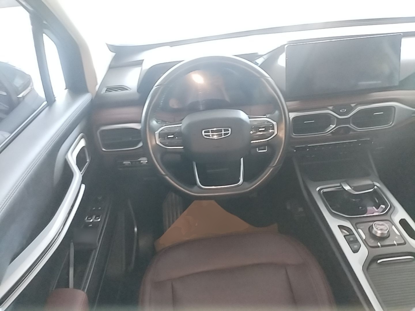 Geely Auto Haoyue 2022 1.8TD DCT Luxury 7-Seater — снимка 13