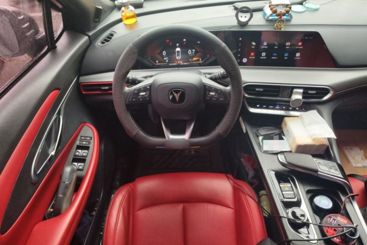 Used CHANGAN UNI-T 2020 1.5T Flagship Version
