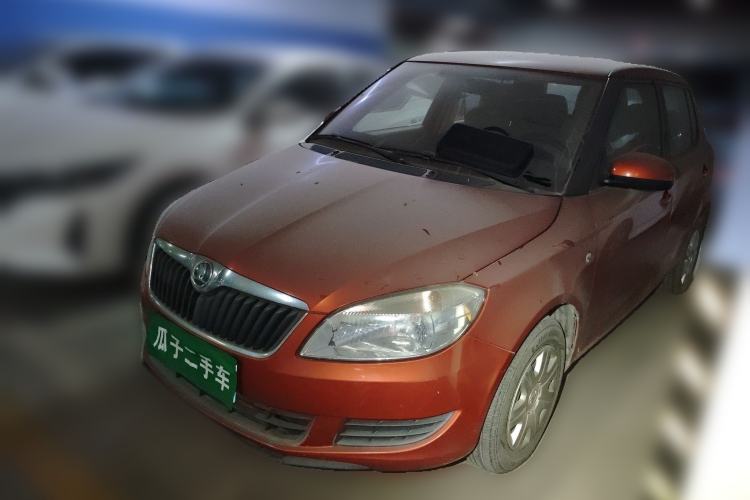 Used Skoda Fabia 2014 1.4L Automatic Crystal Edition