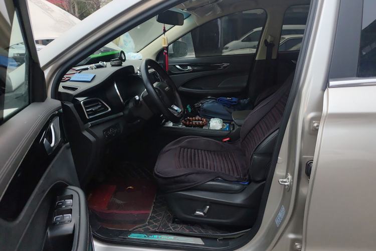 Used JETOUR X90 2019 1.5T DCT Smart Enjoyment Model 6 Seats China VI Standard