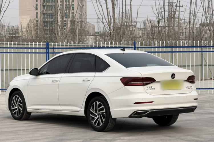 Used Volkswagen Lavida 2022 280TSI DSG Comfort Edition Exterior 3