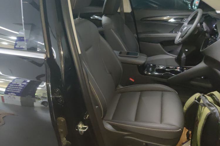 Used Buick Envision 2023 Encore S 552T Two-Wheel Drive Luxury Model