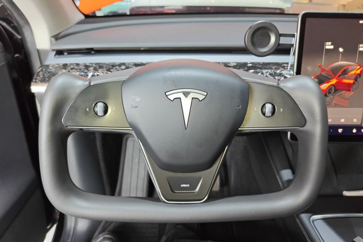 Used Tesla Model Y 2022 Rear-Wheel-Drive Version