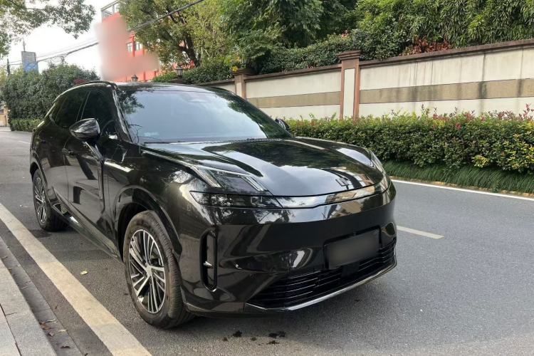 Used Lynk & Co 08 EM-P 2025 245 km Ultra-Long Range Pro