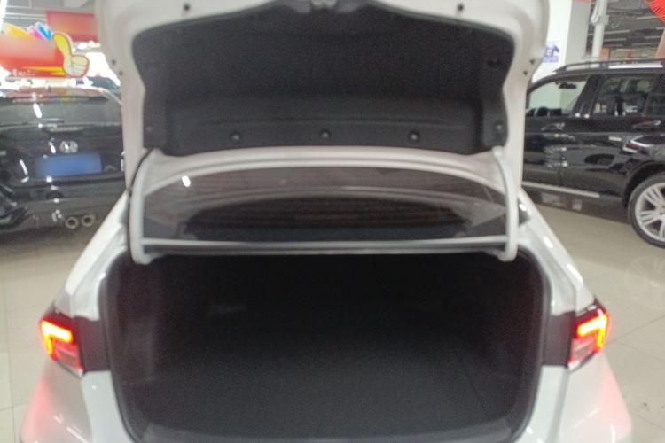 Used Toyota Corolla 2024 1.8L Smart Electric Hybrid Dual-Engine Elite Edition