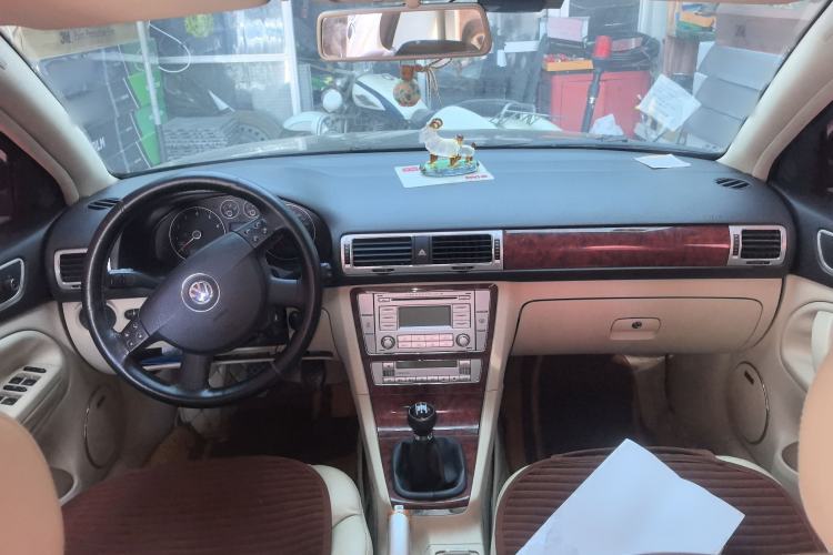 Used Volkswagen Passat 2009 1.8T Manual Luxury Edition
