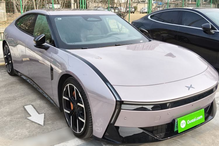 Used XPeng P7 2025 Model—702 Long Range Ultra Front Right 45 Deg