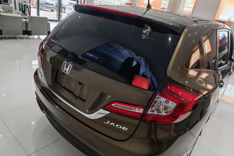 Used Honda Jade 2014 1.8L Automatic Comfort Elite Version 5 Seats