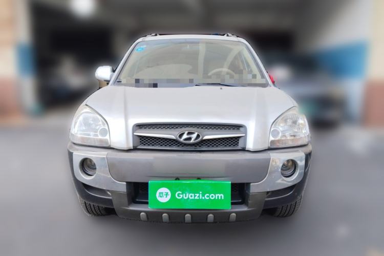 Used Hyundai Tucson 2009 2.0L Manual Two-Wheel Drive Fashion Edition
