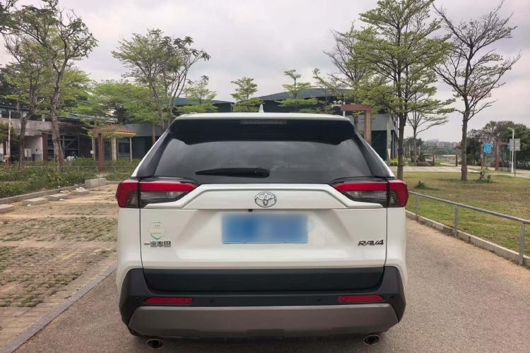 Used Toyota RAV4 2021 2.0L CVT Two-Wheel Drive Fashion Edition
