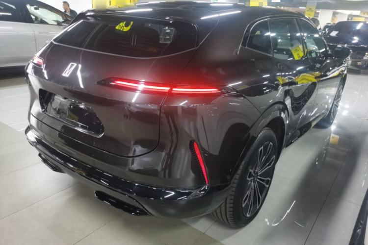 Used Avatr 07 2024 Pro+ All-Electric Version Rear Right 45 Deg