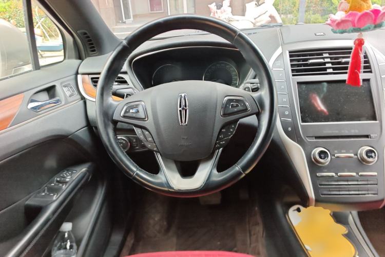 Used Lincoln MKC 2017 2.0T Two-Wheel-Drive Luxury Edition