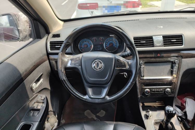 Used Dongfeng Fengon 370 2016 1.5L Manual Luxury 7-Seater