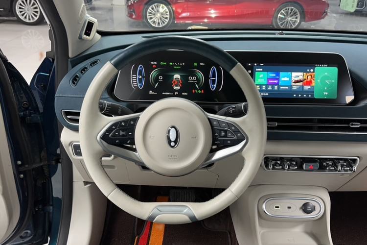 Used ORA Good Cat 2023 401 km Standard Range Premium Version Lithium Iron Phosphate