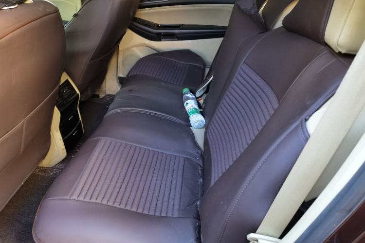 Used Ford Edge 2015 2.0T GTDi Two-Wheel-Drive Elite Edition
