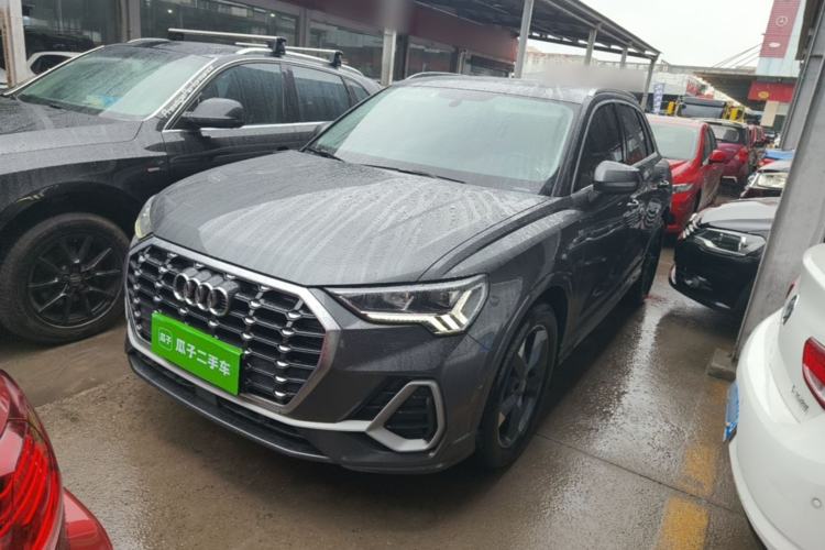 Used Audi Q3 2021 35 TFSI Fashion Dynamic Model