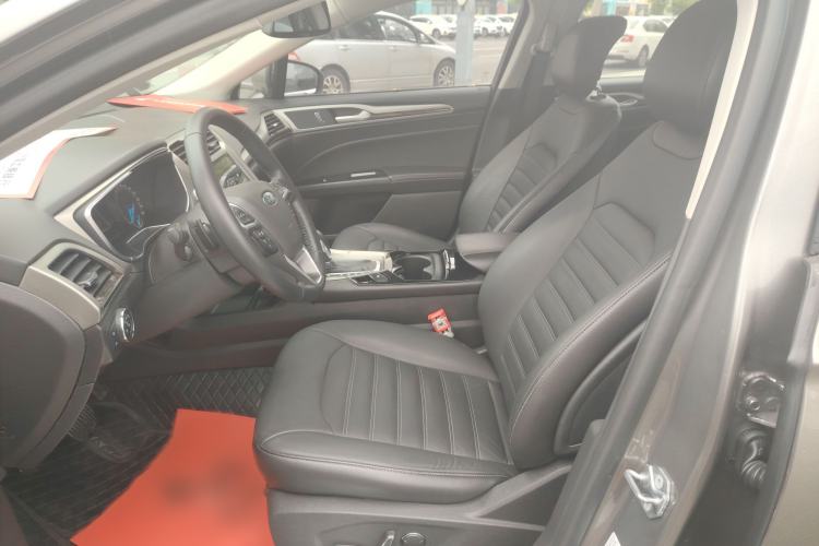 Used Ford Mondeo 2013 2.0L GTDi 200 Fashion Edition
