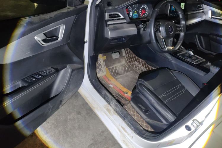 Used BYD Qin New Energy 2019 High-Range Deluxe Model
