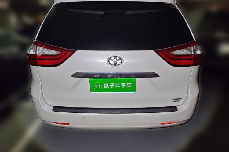 Used Toyota SIENNA 2019 3.5L Four-Wheel Drive Limited 7-Seater Canadian Version
