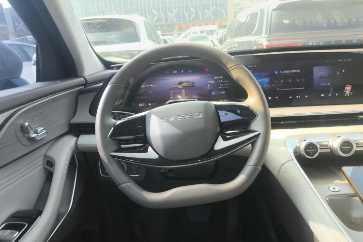 Used EXEED Stellar C-DM 2025 200 with Ultra-Long Range Max All-Wheel Drive