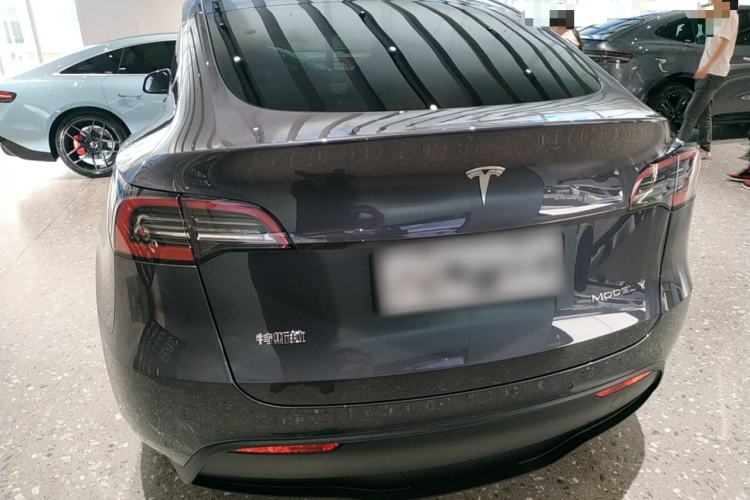 Used Tesla Model Y 2022 Rear-Wheel-Drive Version