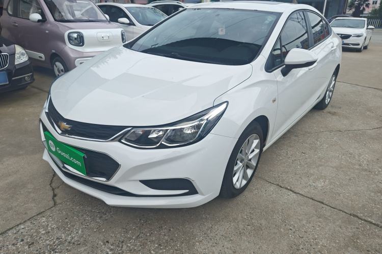 Used Chevrolet Cruze 2018 Revised Version 320 Automatic Pioneer Edition
