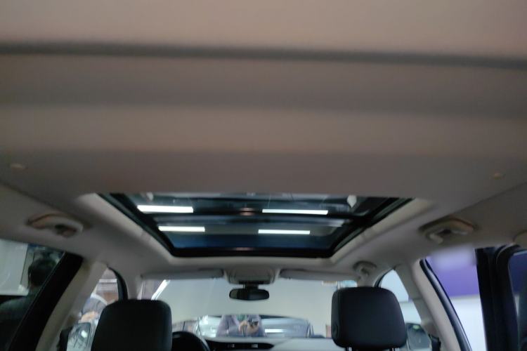 Used Cadillac XT5 2018 25T Luxury Model
