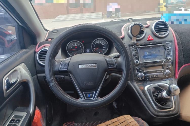 Used Haval H6 2016 Upgraded Model 1.5T Manual Two-Wheel Drive Elite Version