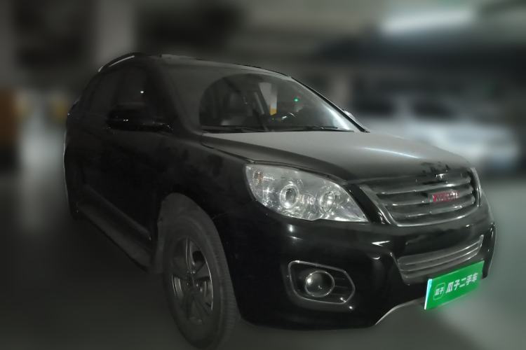 Used Haval H6 2015 Upgraded Model 1.5T Manual Two-Wheel Drive Elite Version Front Right 45 Deg