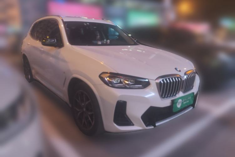 Used BMW X3 2022 xDrive25i M Sport Package Front Right 45 Deg