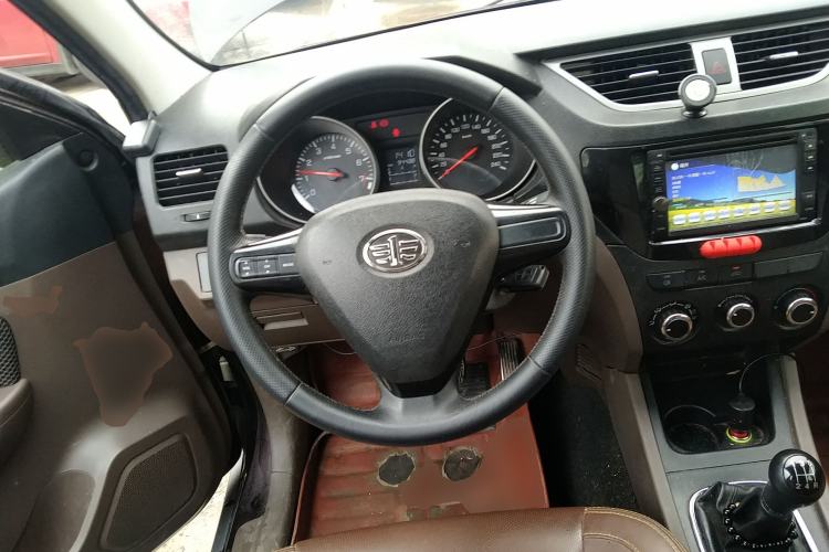 Used FAW Senya S80 2015 1.5L Manual 5-Seater Urban Edition Steering Wheel