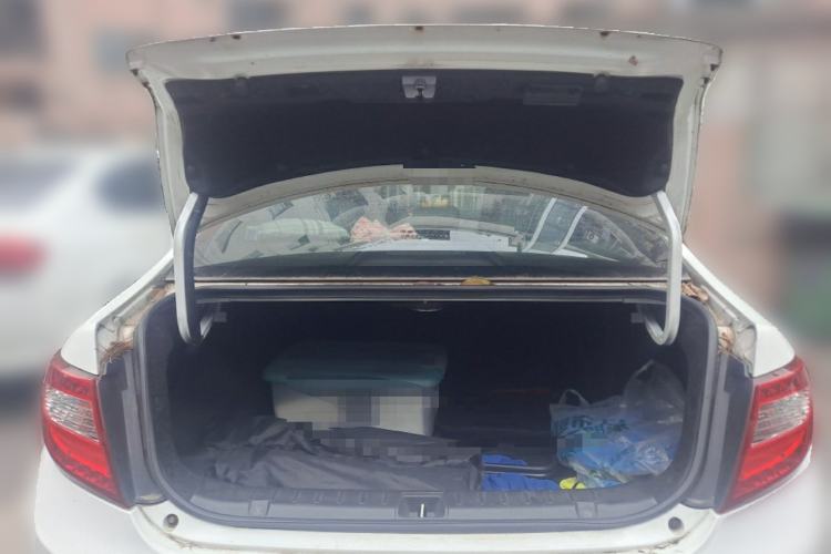 Used BYD G5 2014 1.5TID Automatic Flagship Model
