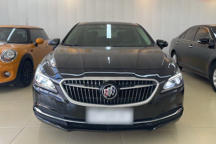 Used Buick LaCrosse 2018 20T Elite Edition Front
