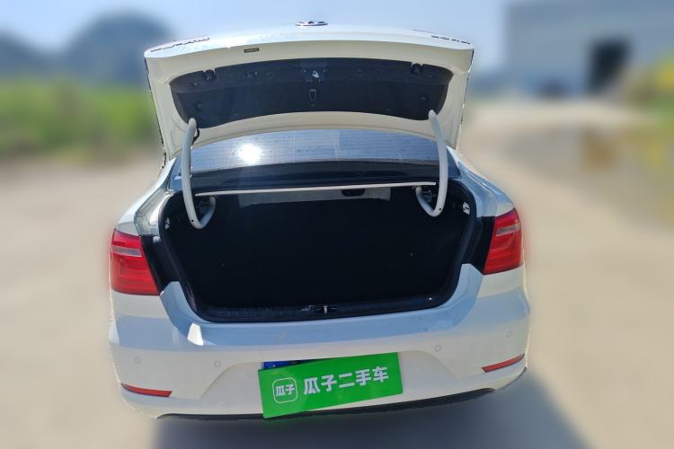 Used Volkswagen Bora 2015 Qihui Edition 1.6L Automatic Fashion Model
