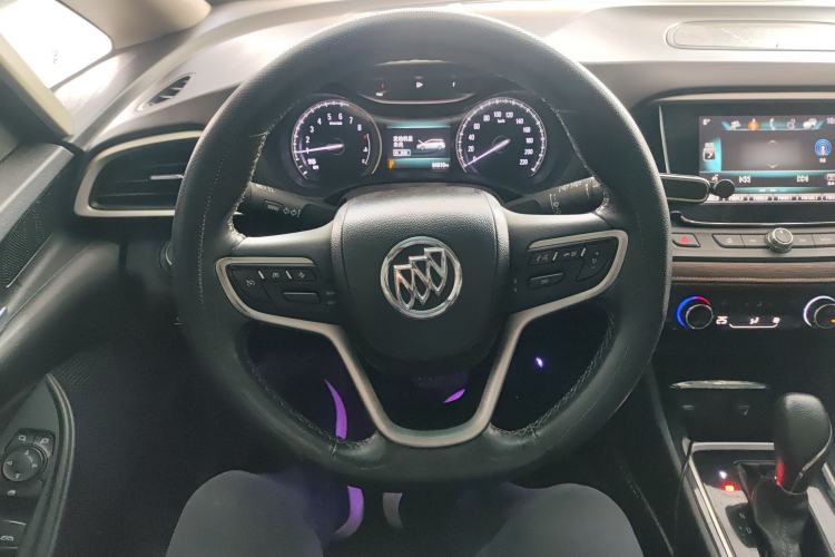 Used Buick GL6 2019 18T 5-Seater Connected Luxury Version China V Standard
