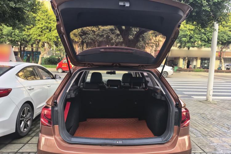 Used Volkswagen C-TREK 2018 1.5L Automatic Comfort Model