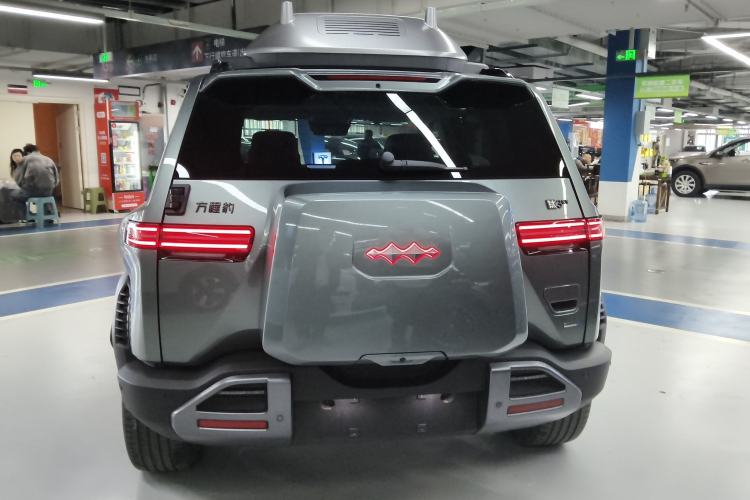 Used Formula Leopard Titanium 3 2025 501 km Four-Wheel Drive Drone Edition