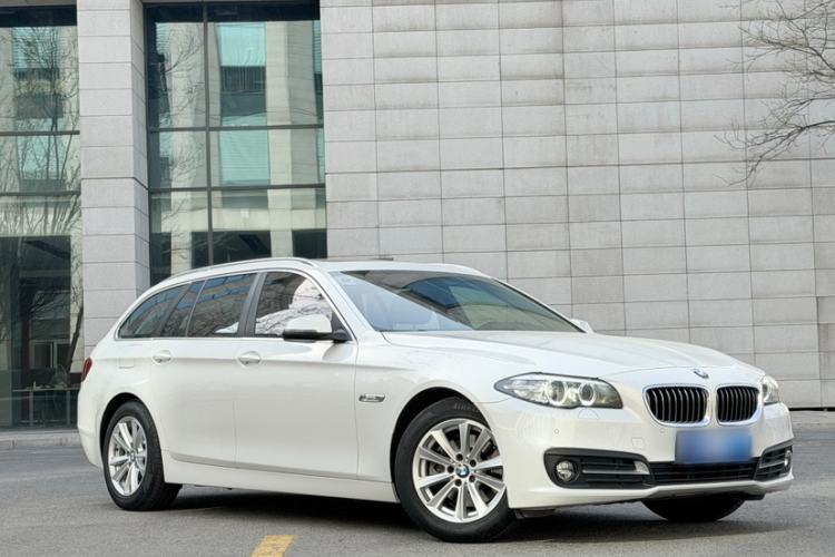 Used BMW 5 Series 2014 520i Touring Edition

