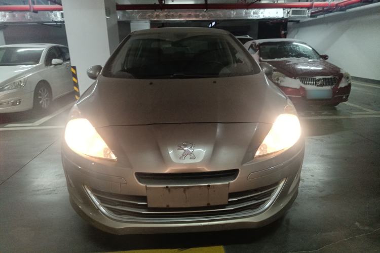 Used Peugeot 408 2013 2.0L Manual Comfort Edition Front