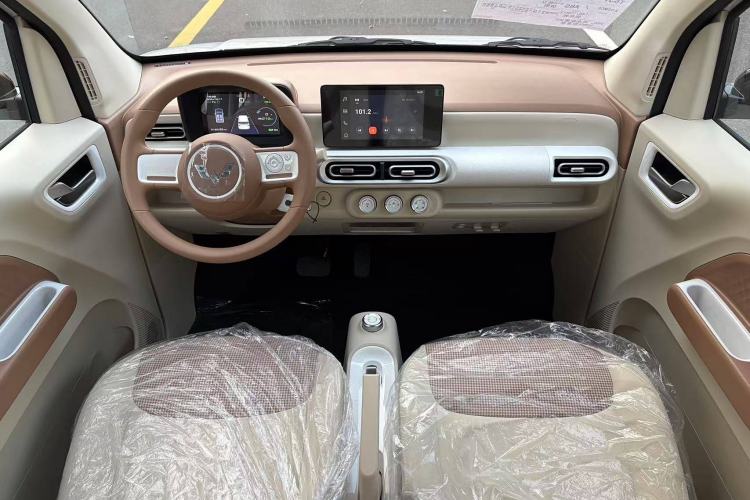 Used Wuling Hongguang MINIEV 2024 3rd Generation 215km Advanced Version