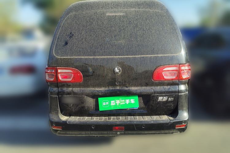 Used FORTHING Lingzhi 2023 M5L 1.6L Base Model 5 Seats Rear