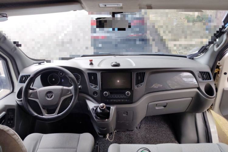 Used Foton Toano 2020 2.5T Manual Tongtu Short Wheelbase Mid-Roof 5/6-Seater 4J25TC3 Center Console