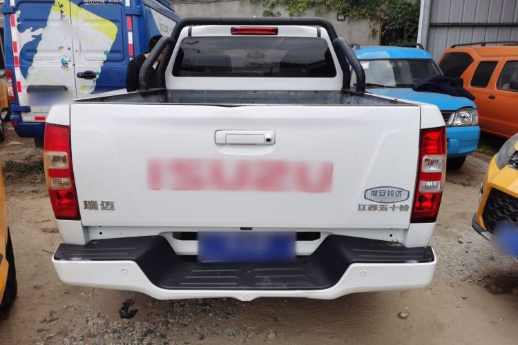 Used Isuzu JLM 2022 2.8T Classic Diesel Two-Wheel Drive Comfort Plus Long-Wheelbase Version JE493ZLQ6E