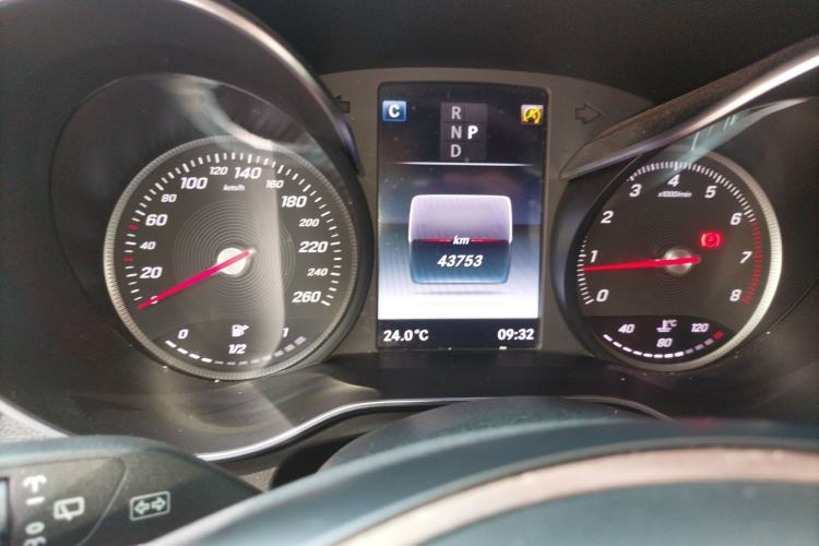 Used Mercedes-Benz GLC 2019 Facelift GLC 260 L 4MATIC Luxury Model