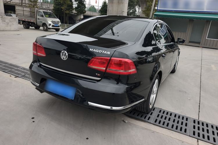Used Volkswagen Magotan 2015 Revised 1.8TSI Prestige Version

