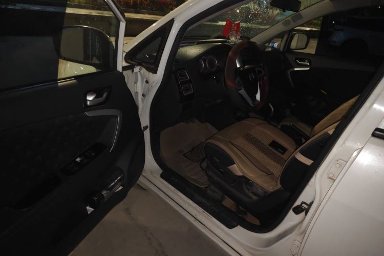 Used Suzuki Liana A6 2015 Hatchback 1.4L Manual Enjoyment Model