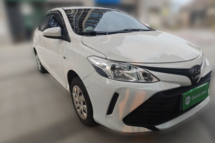 Used Toyota Vios 2017 1.5L CVT Innovation Edition Front Right 45 Deg